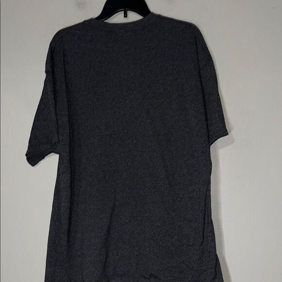 Gray and Red Short Sleeve Tee - Picture 4 of 4